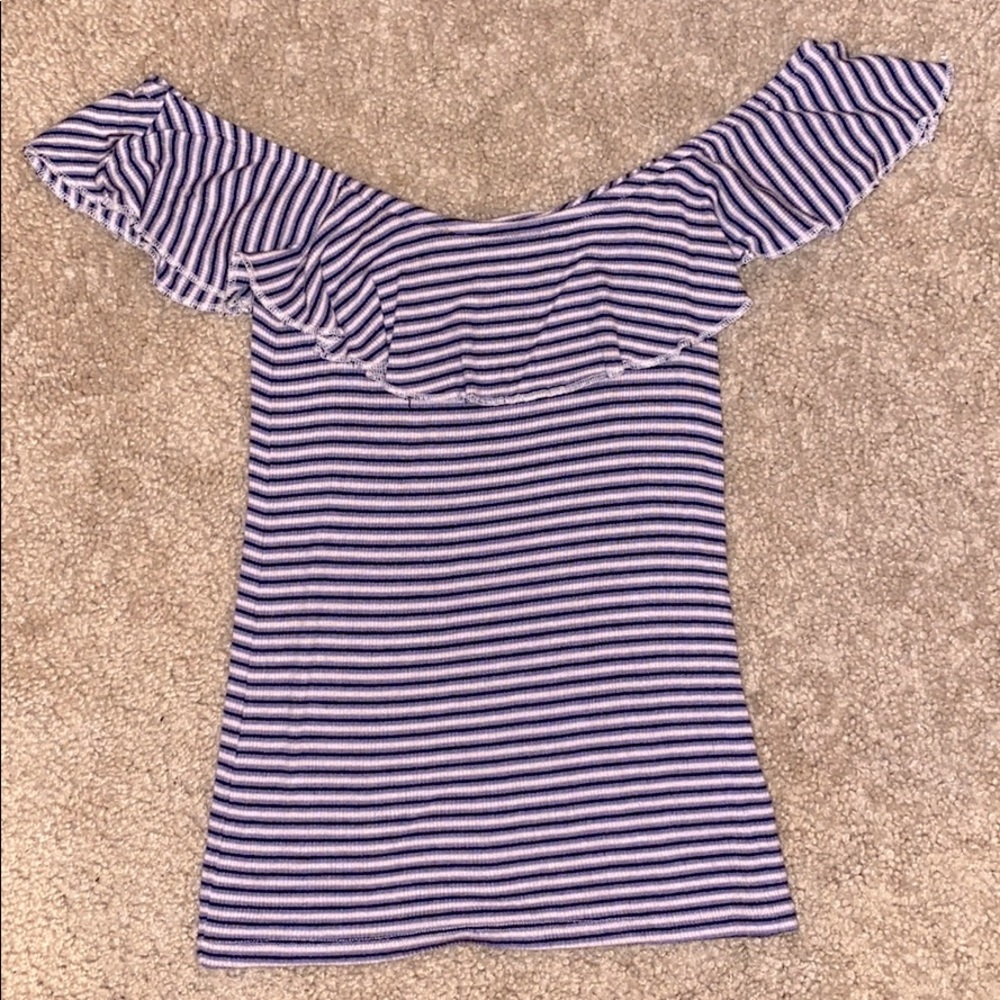 Tight, over the shoulder, striped Aeropostale top